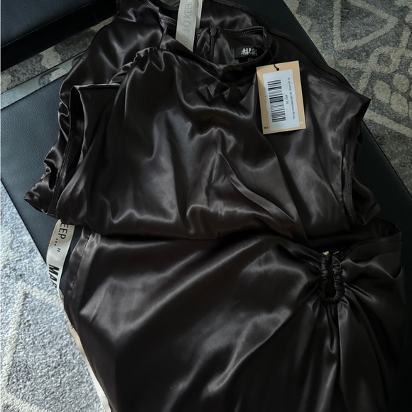 Mars the label Satin Skirt Set - Picture 5 of 6